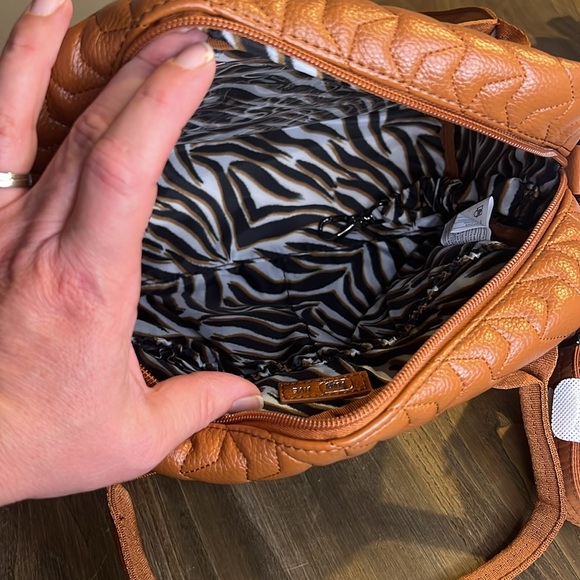 Lug BRAND NEW WITH TAGS Jive Vegan Leather - Picture 3 of 4